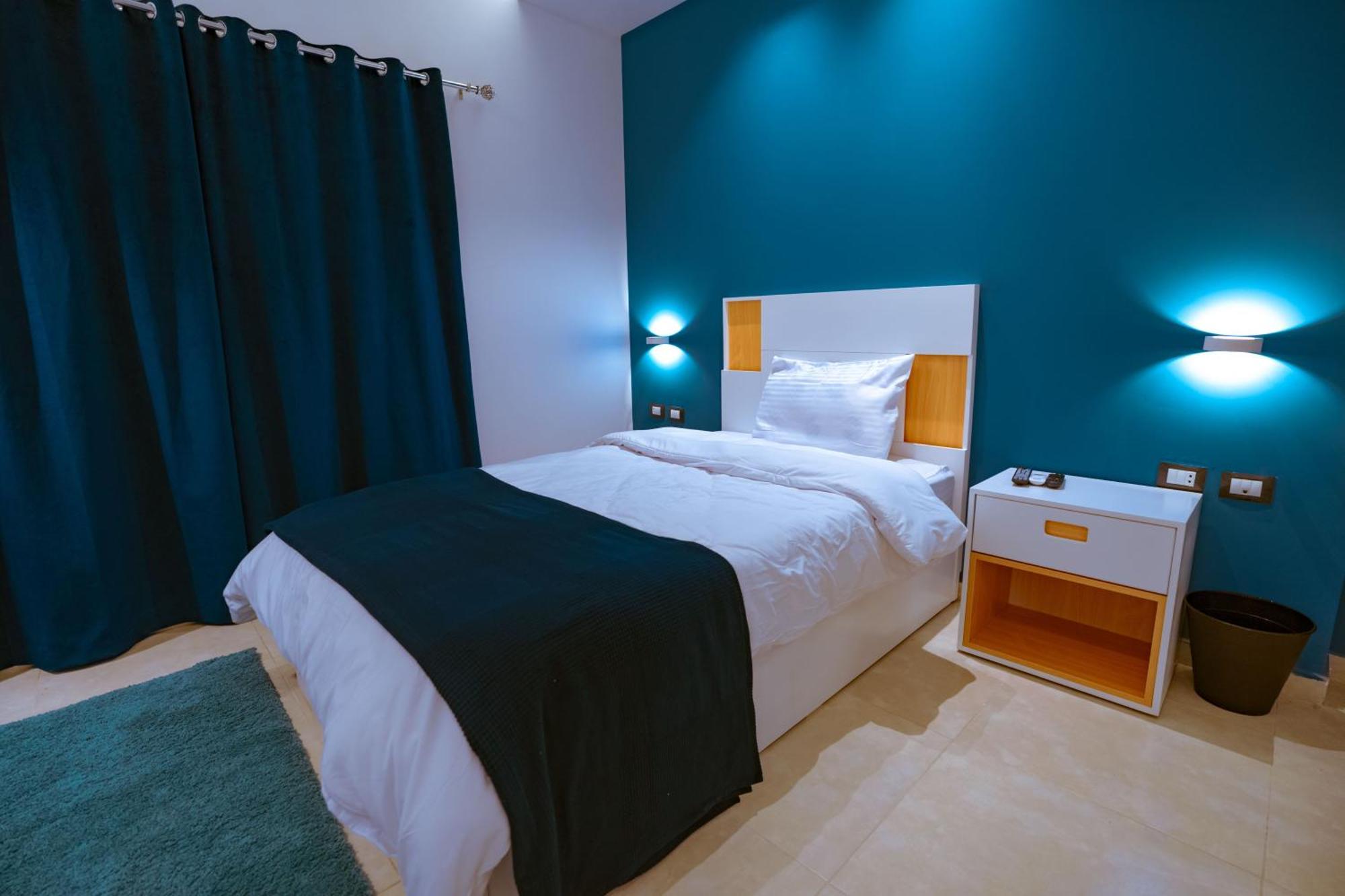 Travelholic New Cairo Residence Bagian luar foto