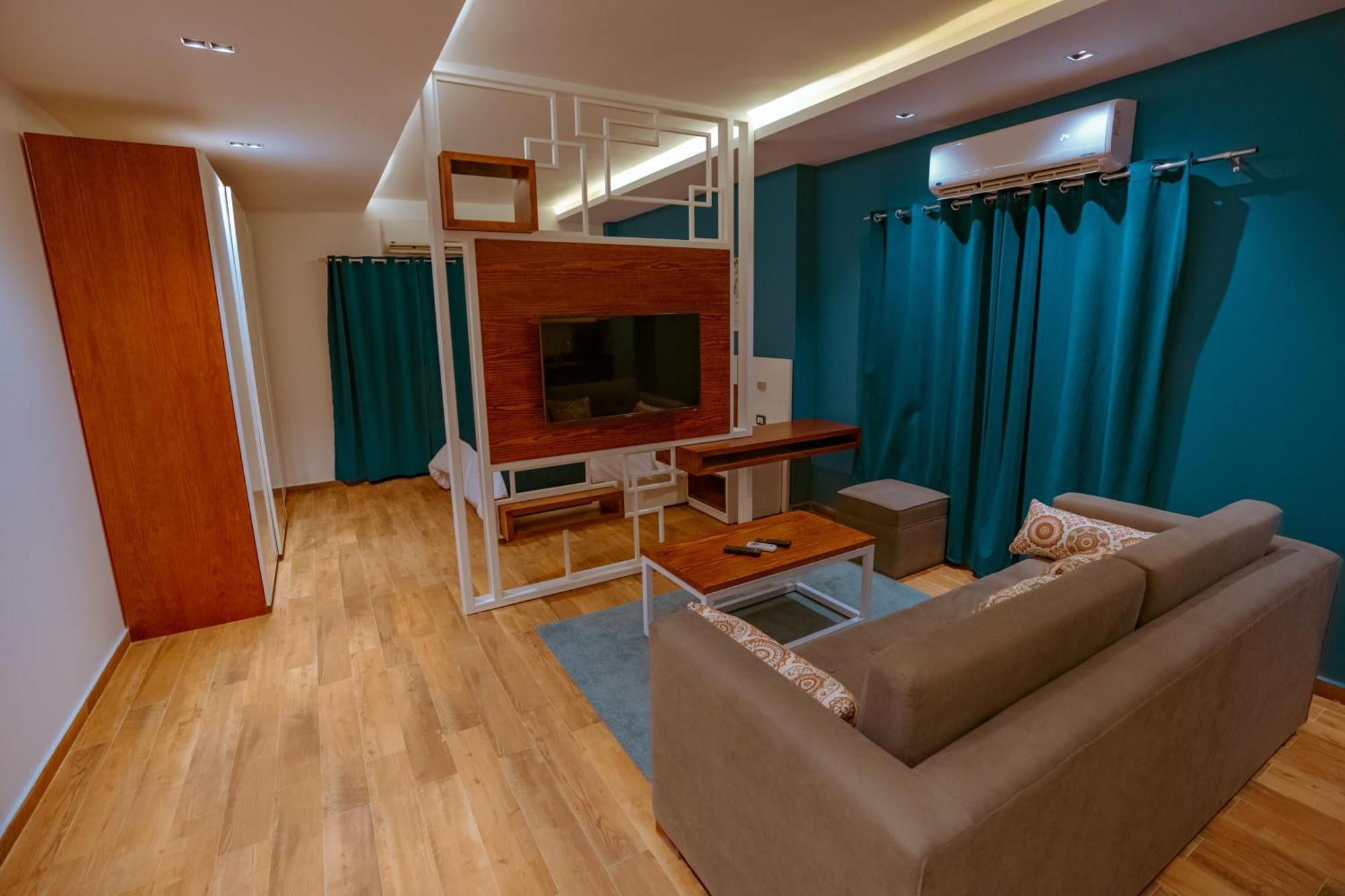Travelholic New Cairo Residence Bagian luar foto