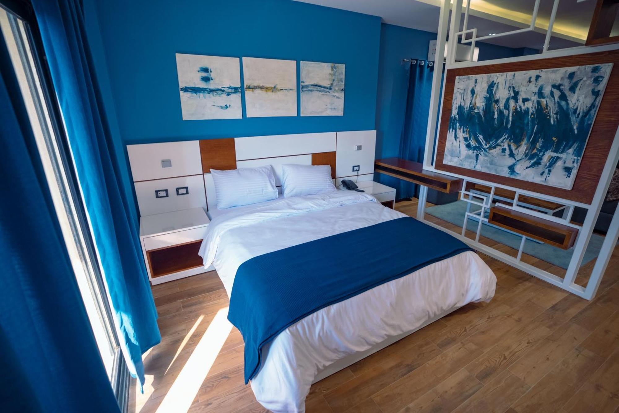 Travelholic New Cairo Residence Bagian luar foto
