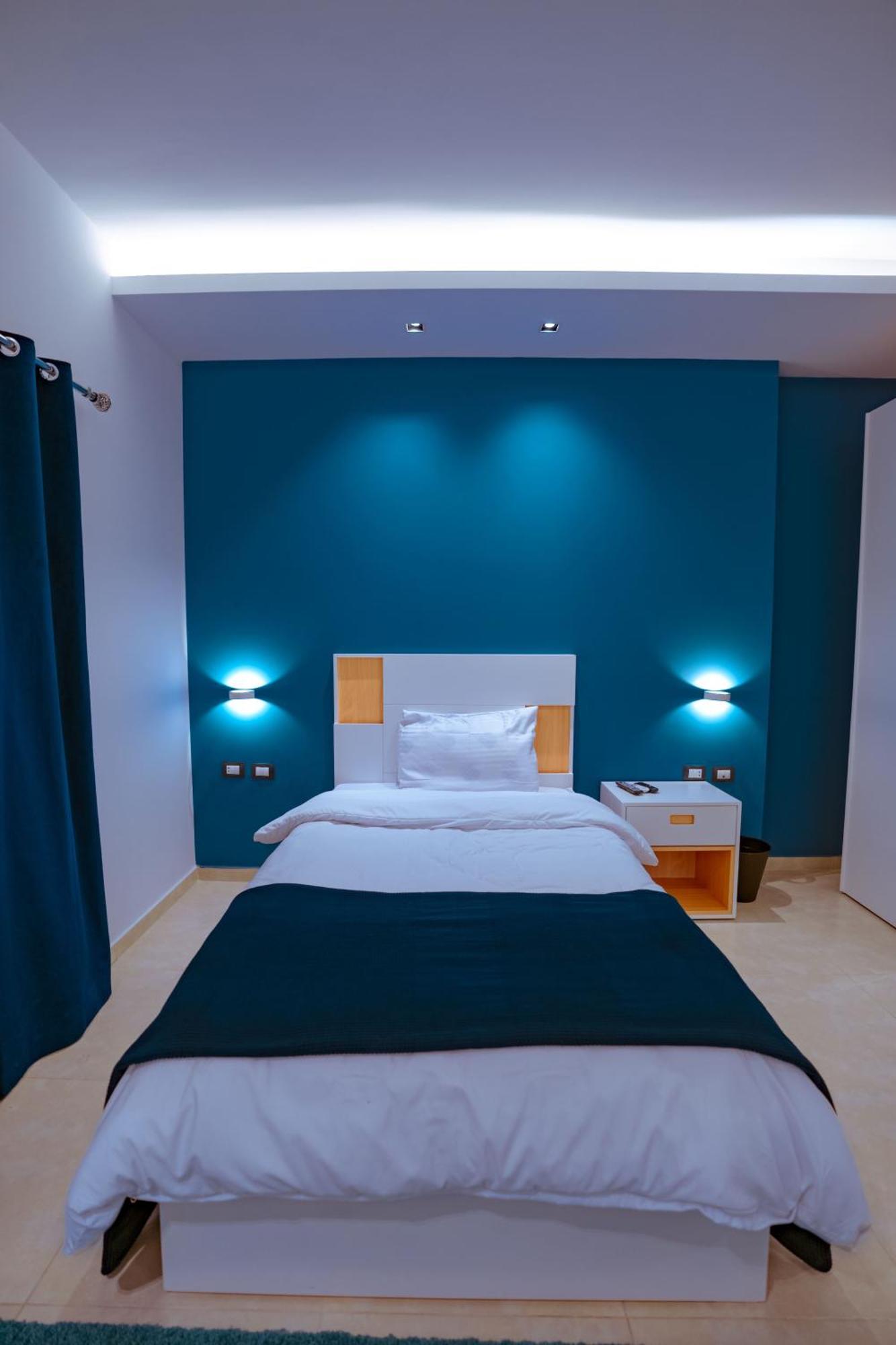Travelholic New Cairo Residence Bagian luar foto