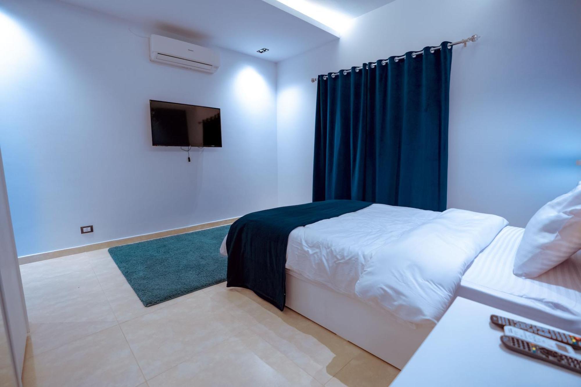 Travelholic New Cairo Residence Bagian luar foto
